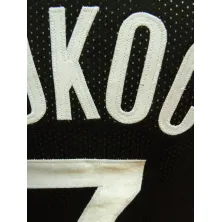 CAMISETA JUGOPLASTIKA POP 84 - TONI KUKOC NEGRA