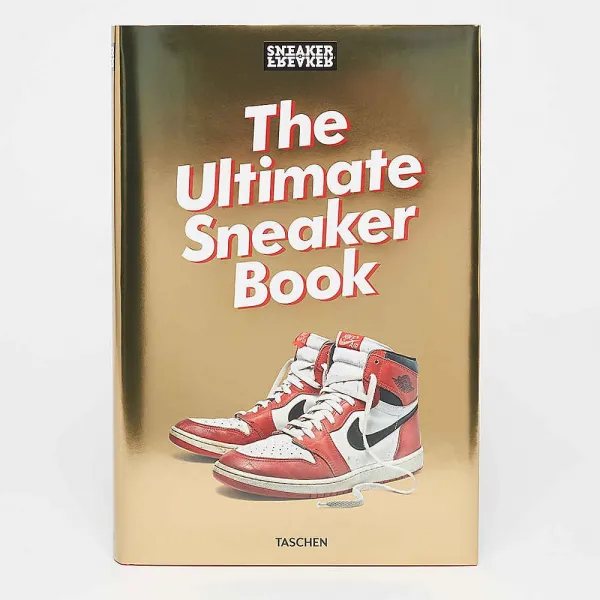 SNEAKER FREAKER -  THE ULTIMATE SNEAKER BOOK