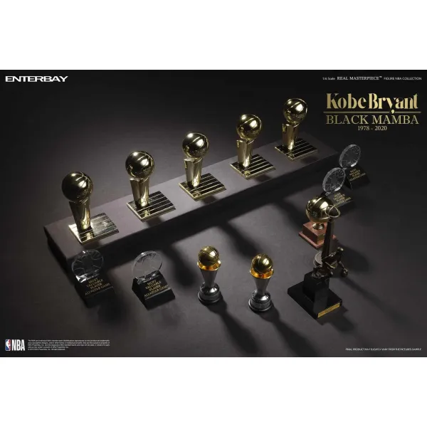 FIGURA ENTERBAY - KOBE BRYANT LAKERS REAL MASTER PIECE