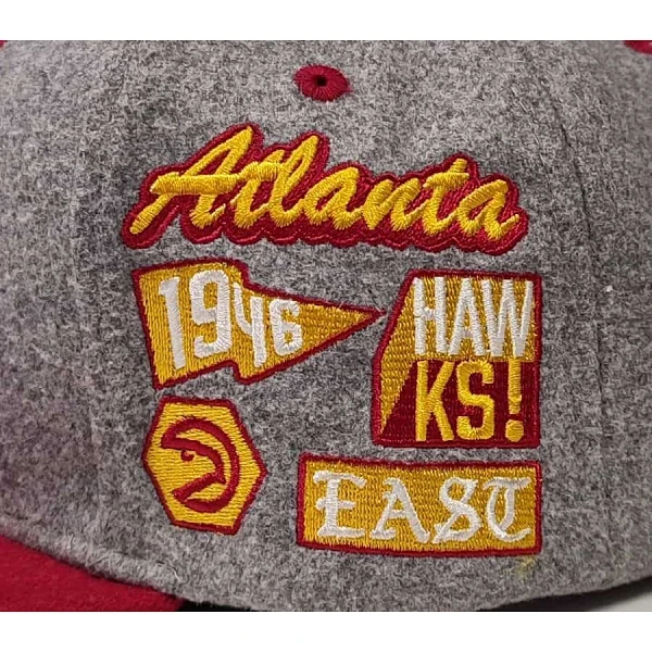 gorra plana Atlanta Hawks NBA melton Patch de Mitchell and Ness