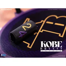 Figura Kobe Bryant Lakers Enterbay dedal