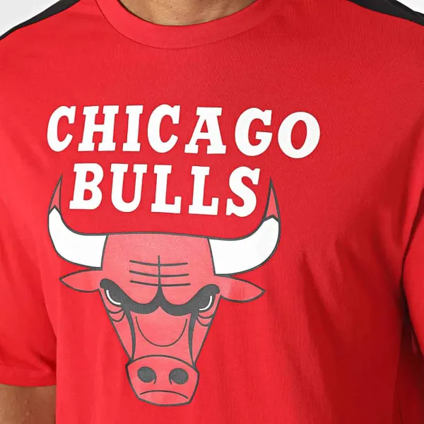 Camiseta Chicago Bulls New Era "color block oversized" roja detalle